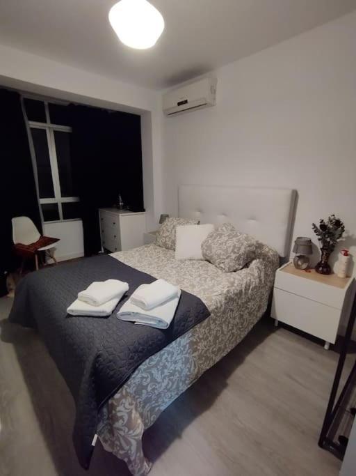 Apartamento Acogedor. Gelves Bagian luar foto